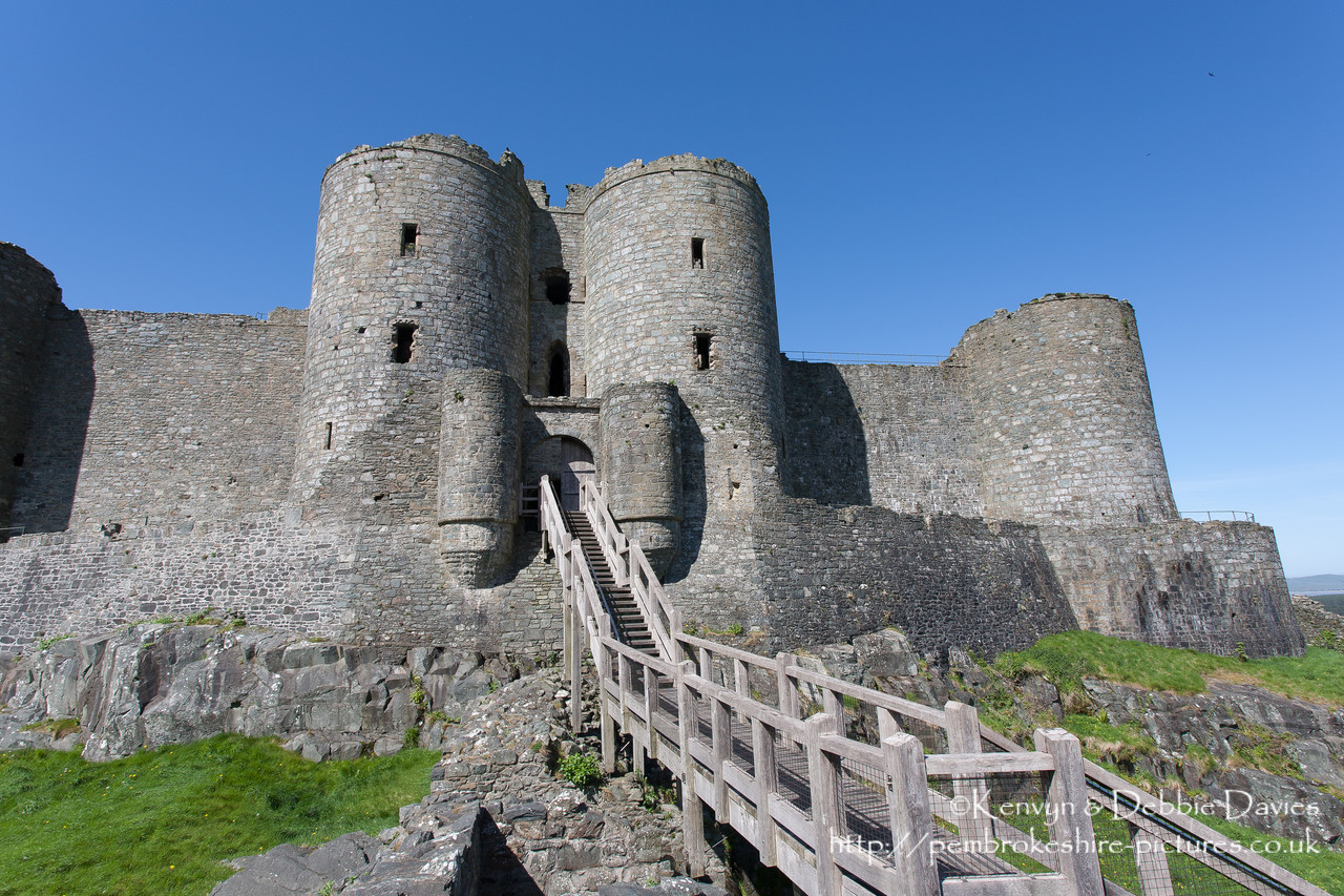 Harlech Castle, Tremadog Bay, Snowdonia National Park in Gwynedd. Built by Edward I from 1283-1290, it is part of the "Iron Ring" of castles built to subdue Welsh resistance.